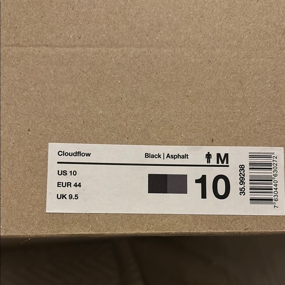 On Running Men's Athletic Shoes - Black and Gray - Picture 8 of 8